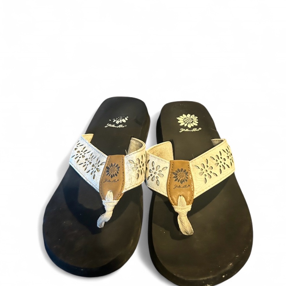 Yellow Box Black and Tan Sandals